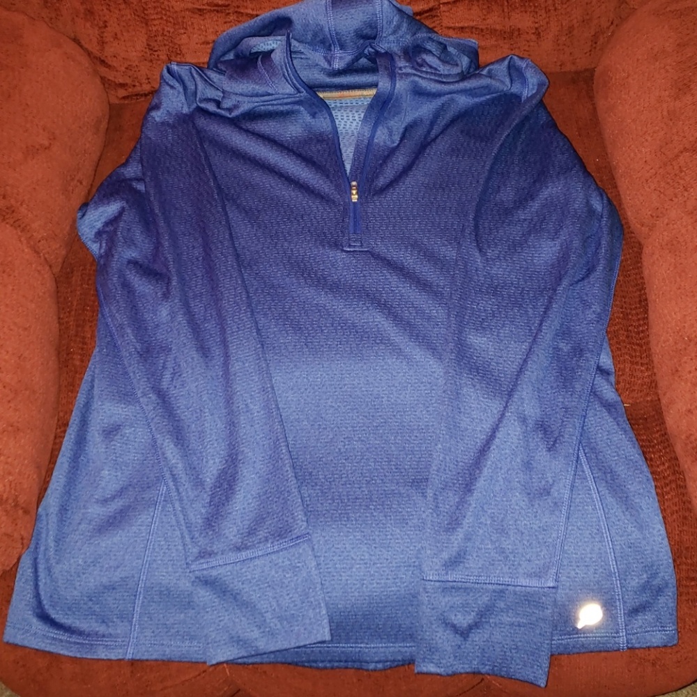 Excellent condition energy zone sweatshirt